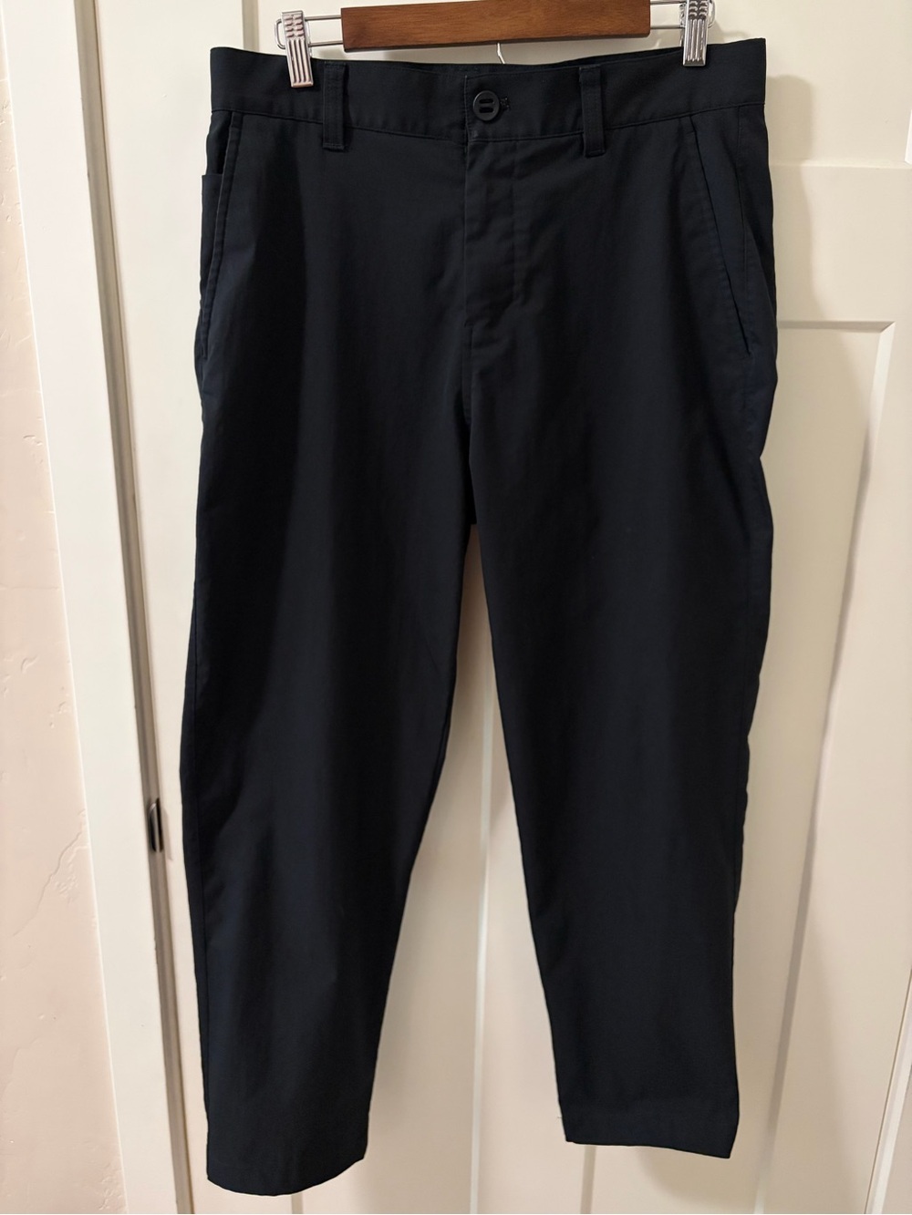 Lululemon Relaxed Tapered Fit Smooth Twill Trouser Pants, Black, Men's Size 32